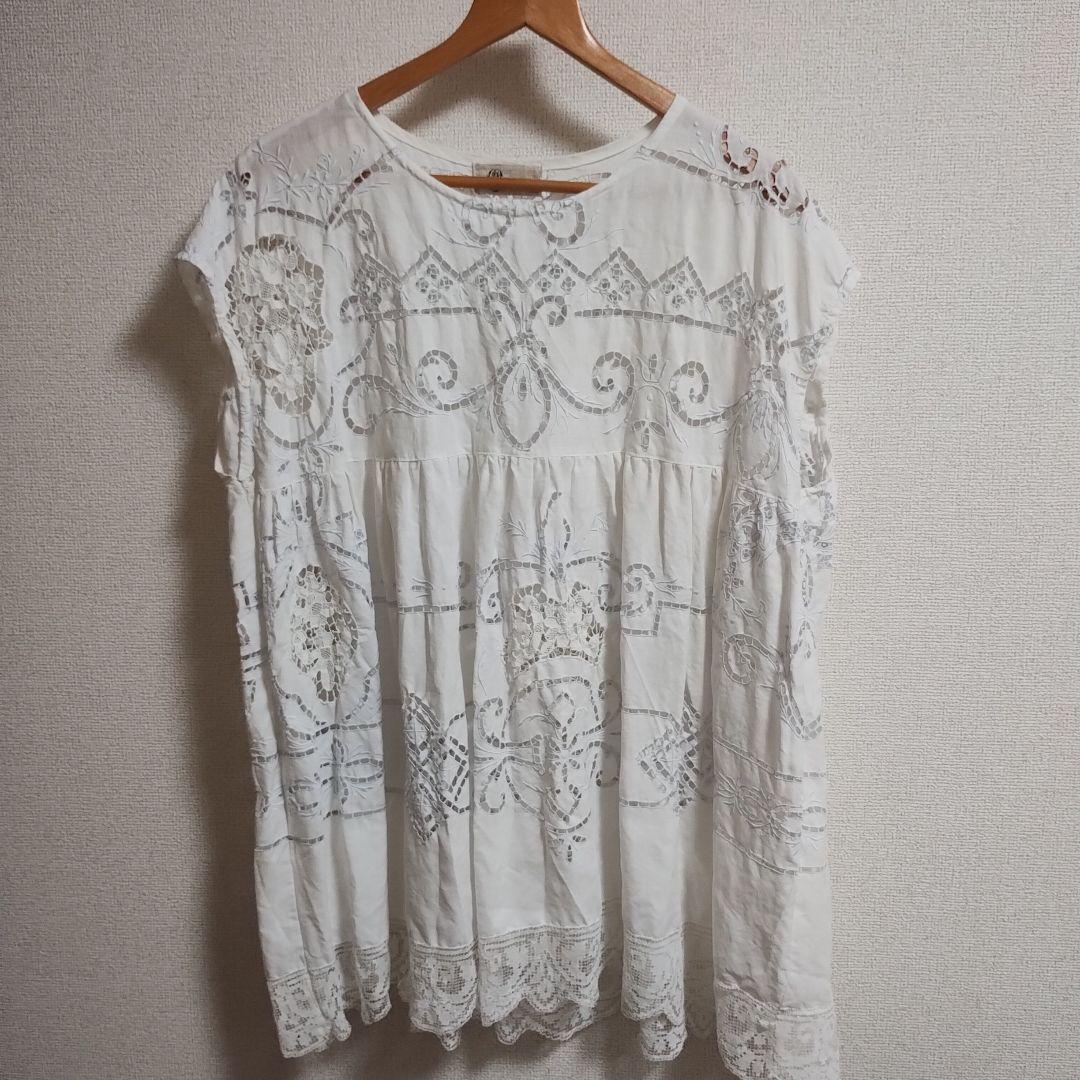 ✽3連休に向けての大特価✽　フランスアンティーク　カットワークリネンのチュニック