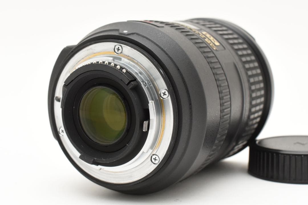 りすーぬ　Nikon　AF S DX 18 200 3.5 5.6G VR