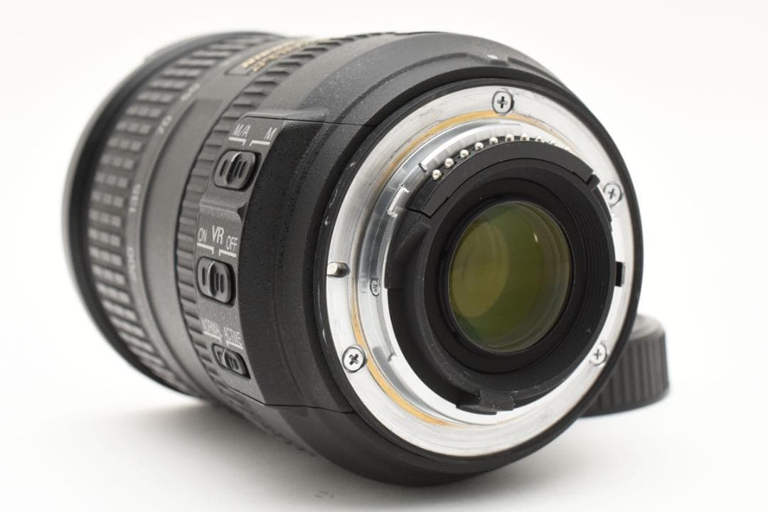 りすーぬ　Nikon　AF S DX 18 200 3.5 5.6G VR