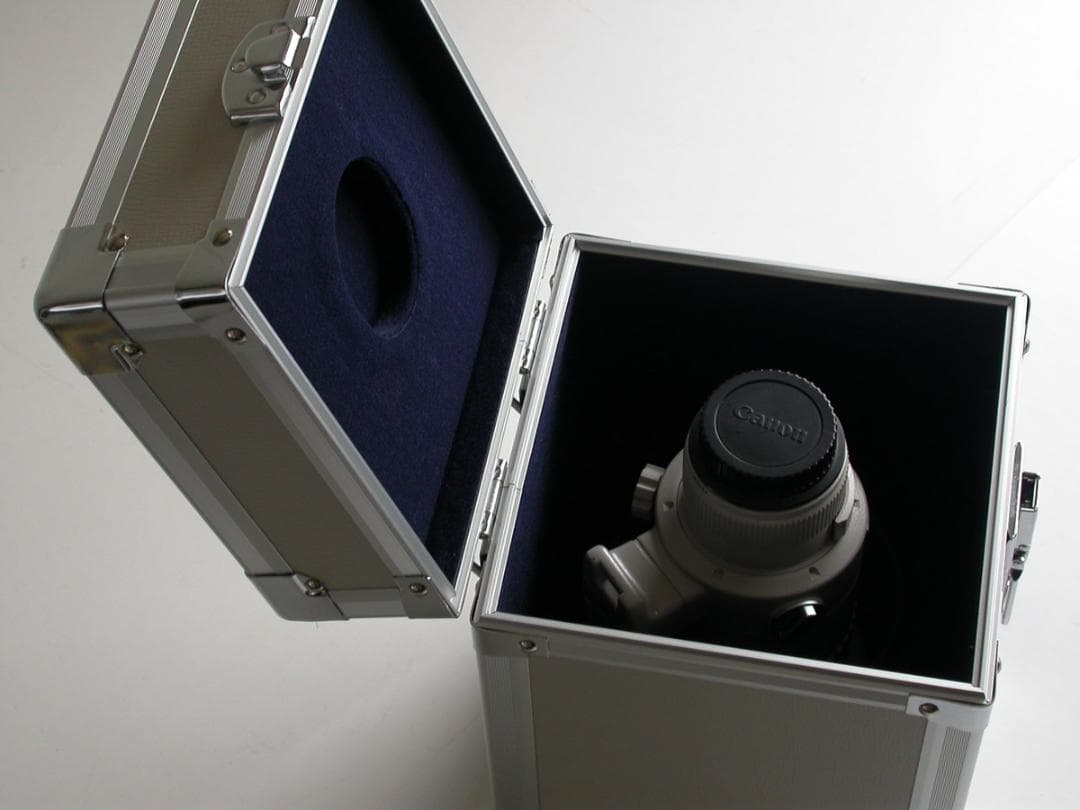 CANON LENS EF 300mm F2.8L (Ⅲ) USM（トランク付）