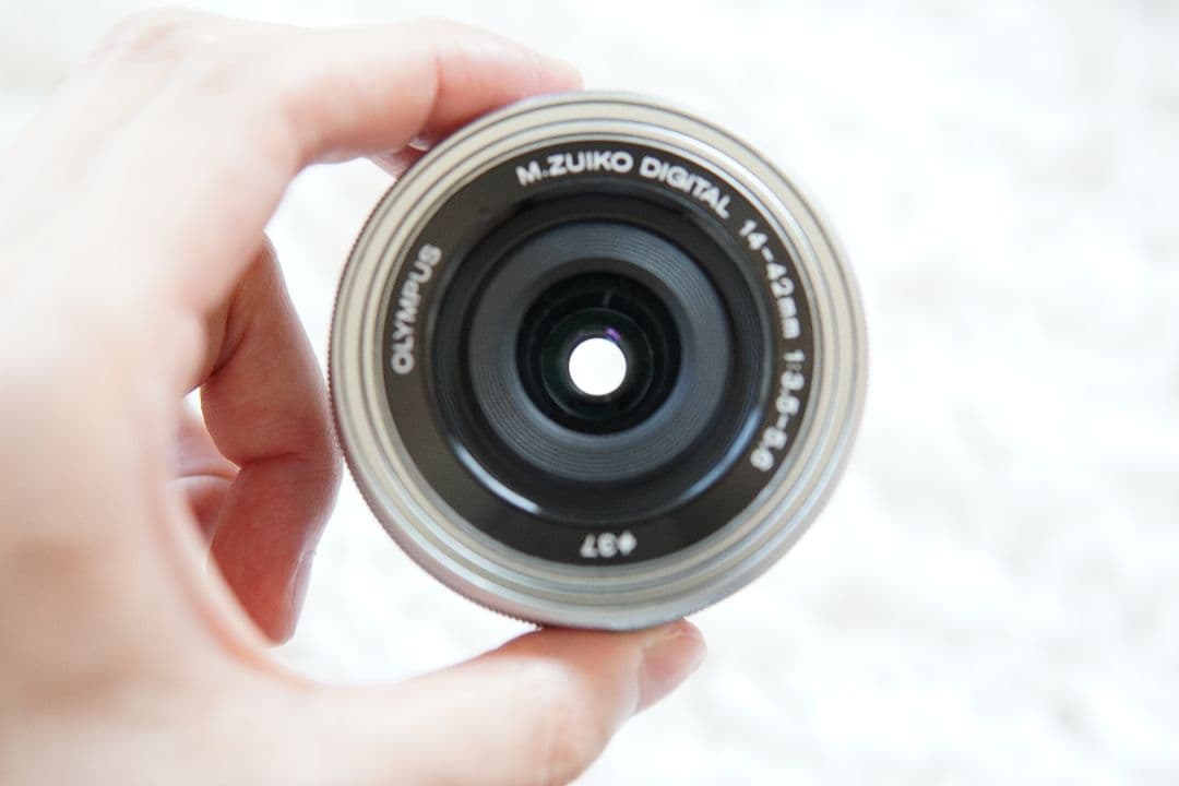 OLYMPUS OM-D E-M10 Mark Ⅳ シルバー　値下げ可