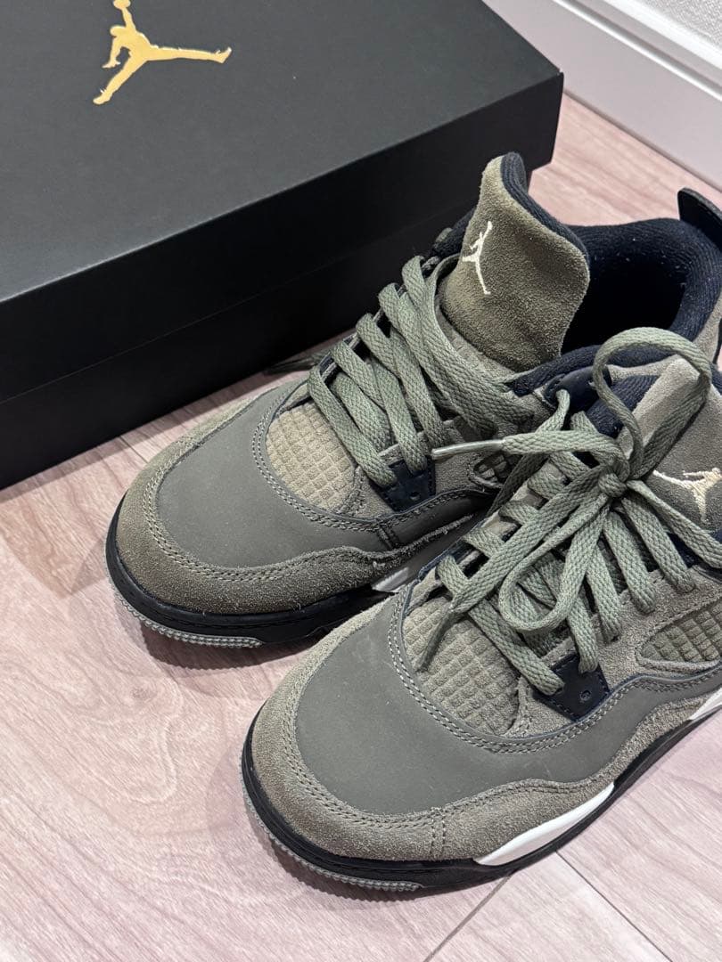 Air Jordan 4 オリーブグリーン 22cm