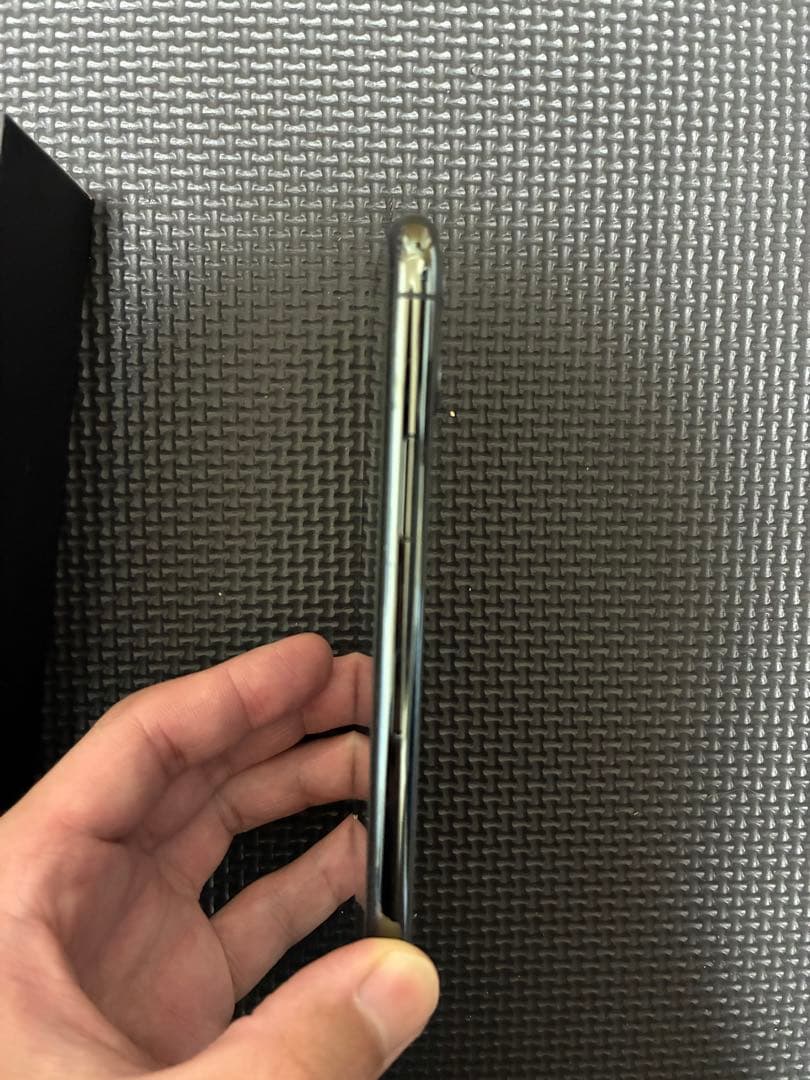 Apple iPhone 11 Pro ミッドナイトグリーン　64GB