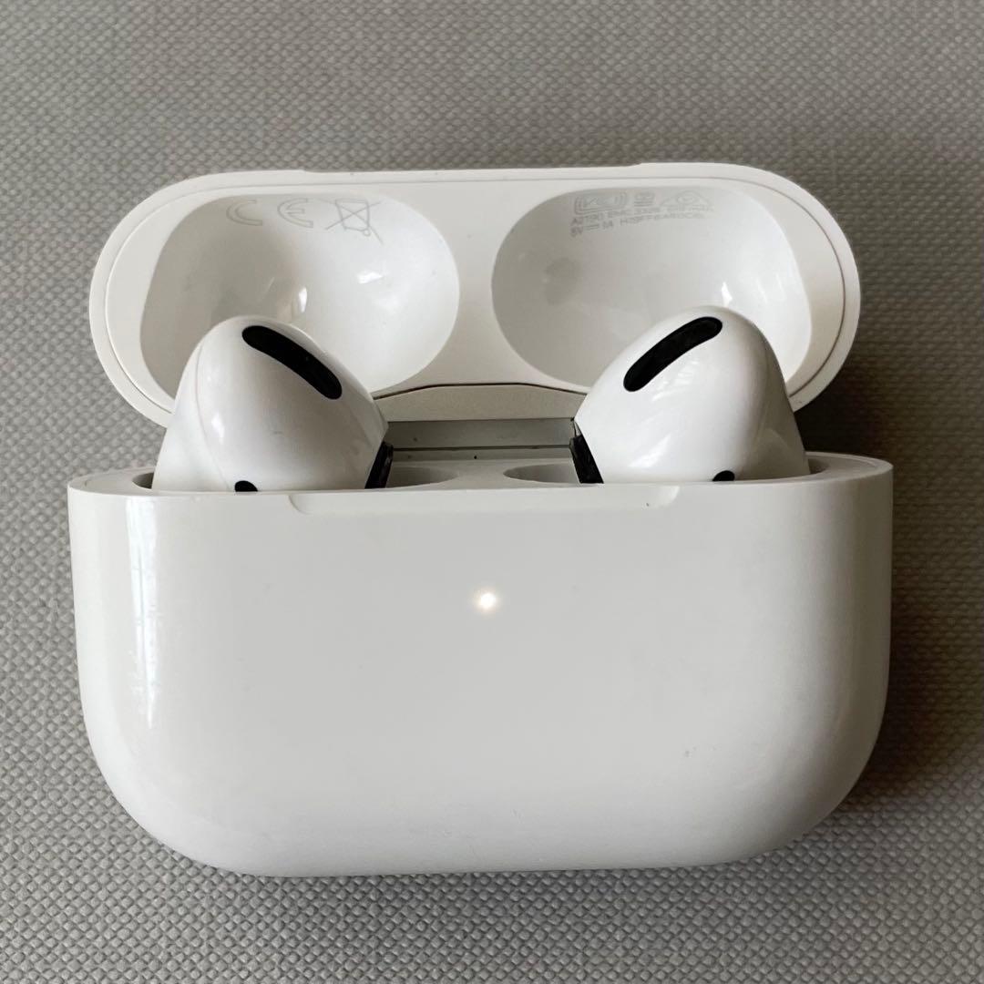 Apple AirPods Pro　第１世代