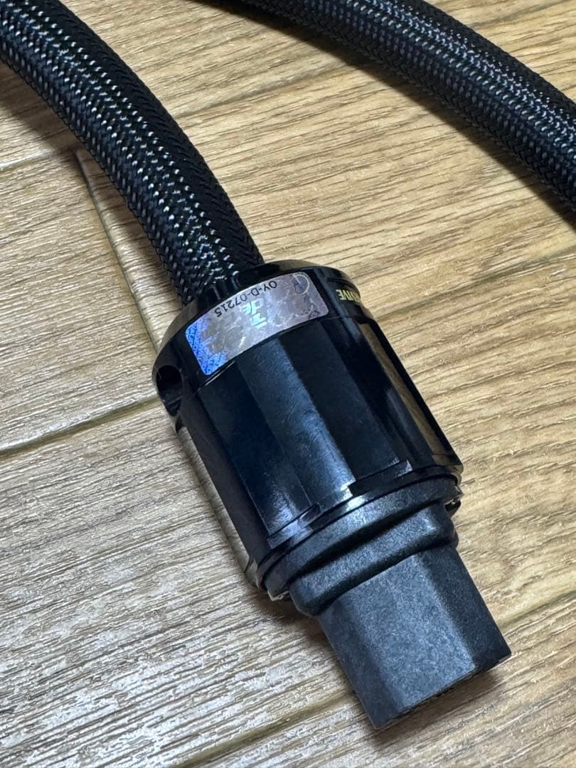 ACOUSTEC REVIVE POWER MAX II 電源ケーブル