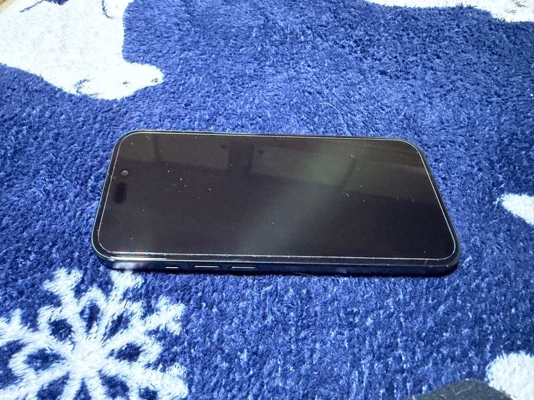 C*i様 美品 iPhone 15 128GB SIMロックなし