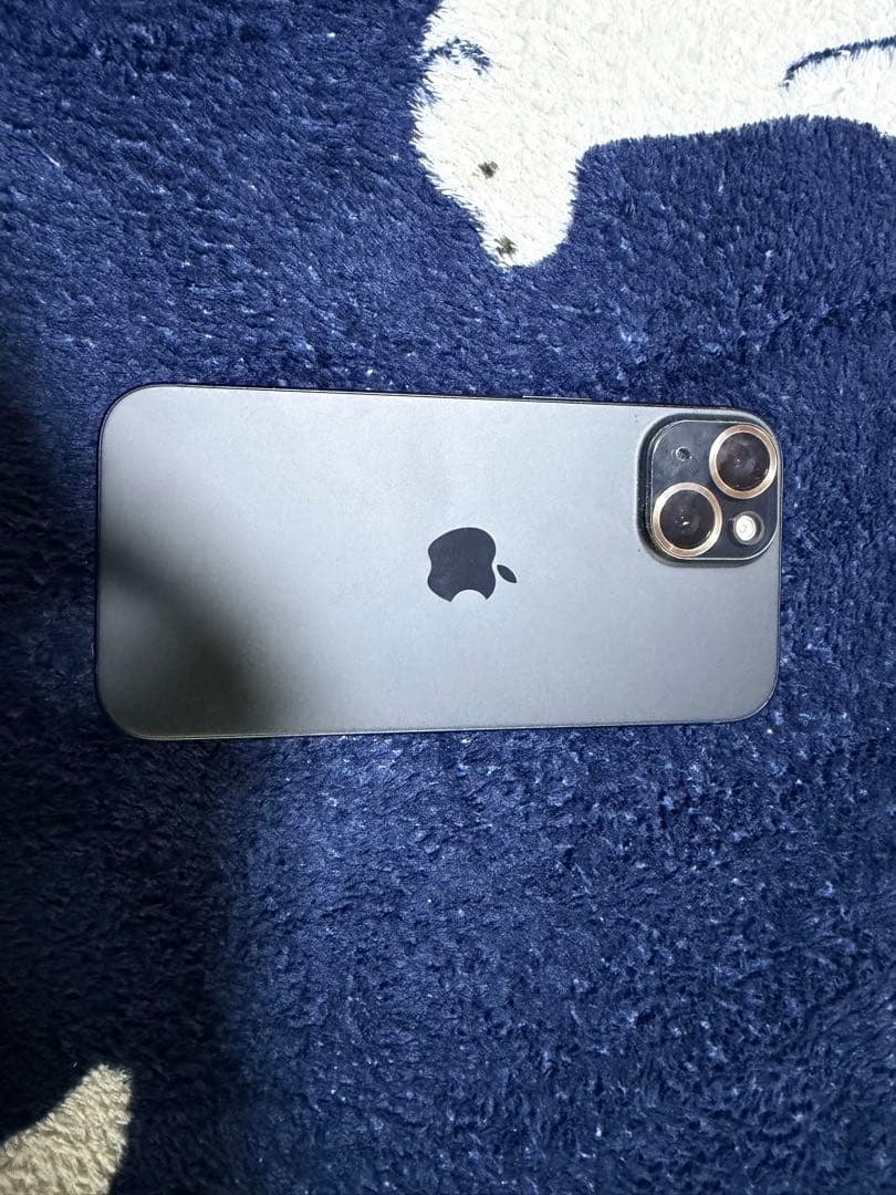 C*i様 美品 iPhone 15 128GB SIMロックなし