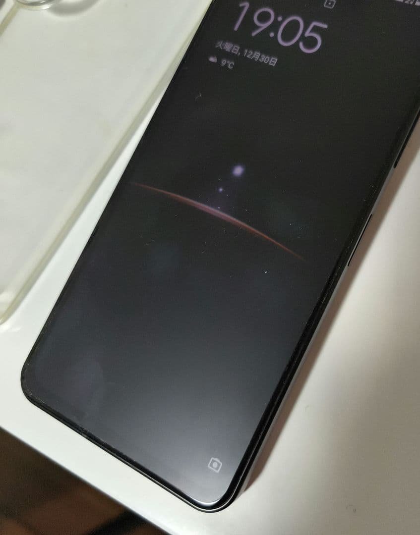 ASUS Zenfone9 レッド 本体 充電器・ケース付き