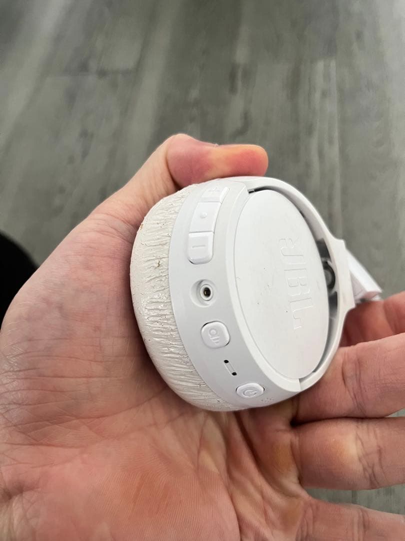 JBL ワイヤレスヘッドホン ホワイト