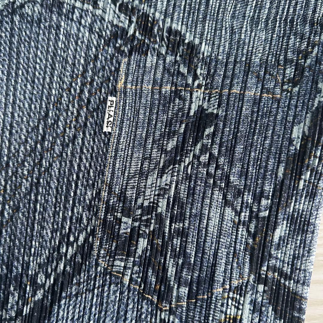 プリーツプリーズ　デニム　プリント　ブルー系　極美品　サイズ3