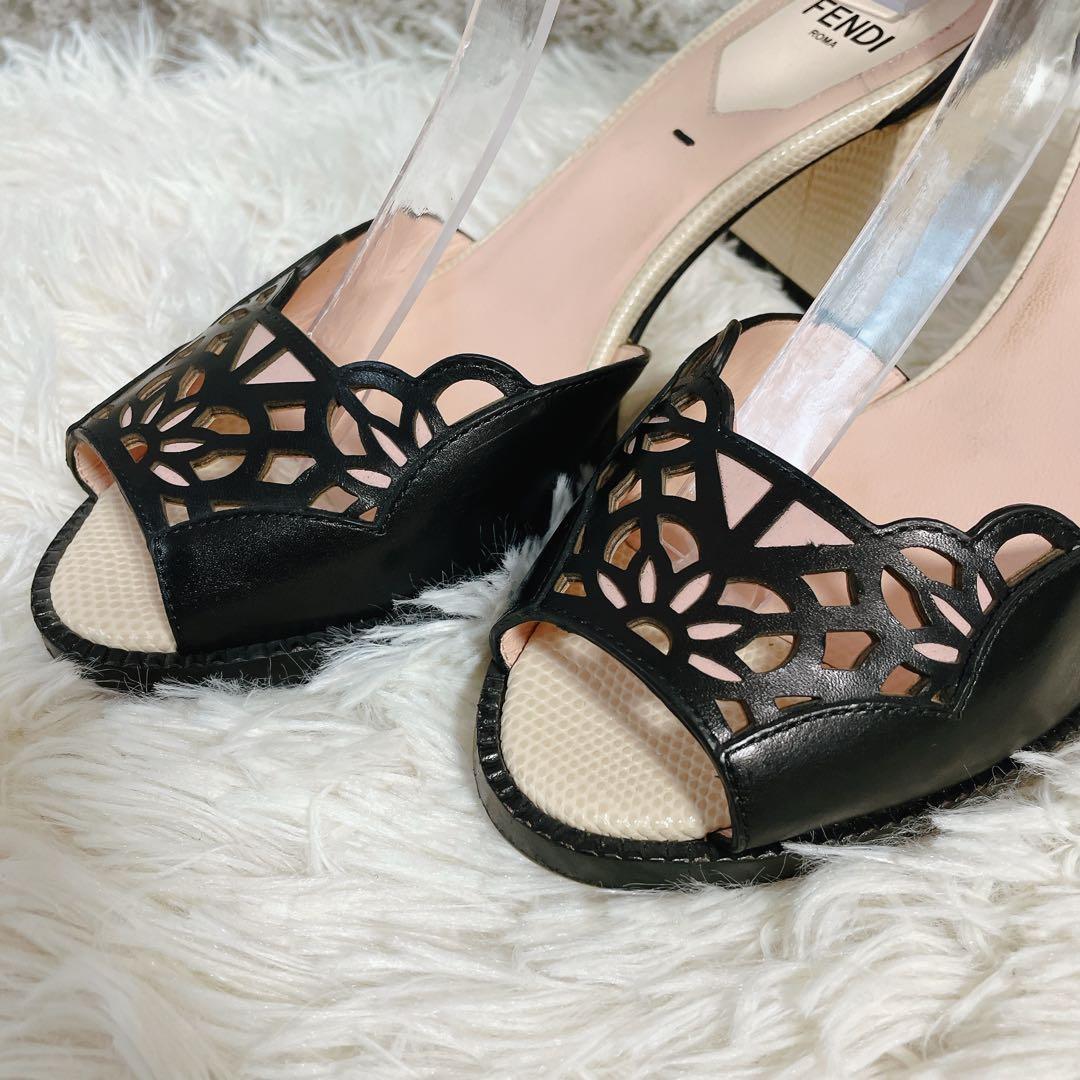 【極美品】FENDIフェンディ　アンクルストラップ　チャンキーヒール　ミュール