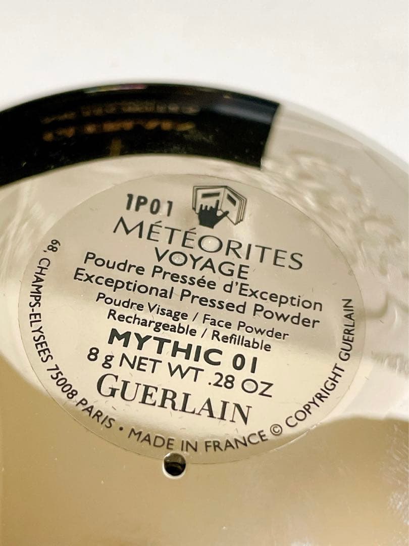 新品 未使用 ゲラン メテオリット ヴォワイヤージュ 01 8g