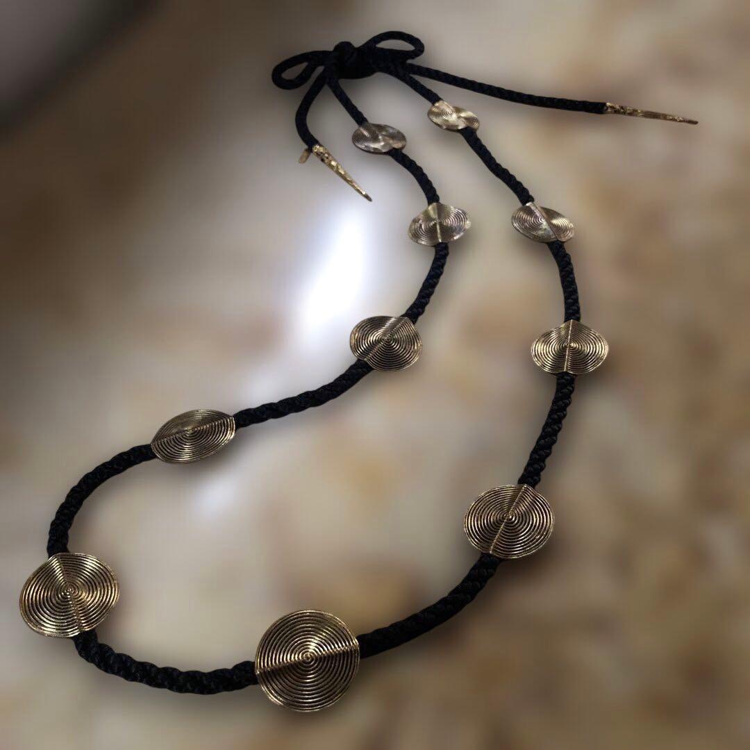 YSLイヴ・サンローラン ゴールドメダリアンのコードネックレス