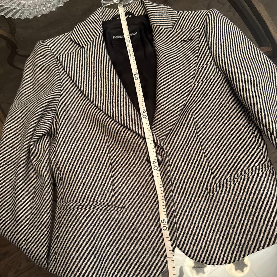 そ*ー様 テーラードジャケット 白黒ストライプ サイズ40