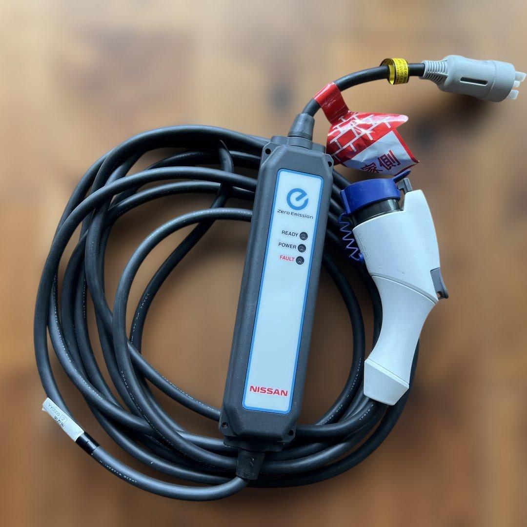 NISSAN EVモード2充電ケーブル (IC-CPD)