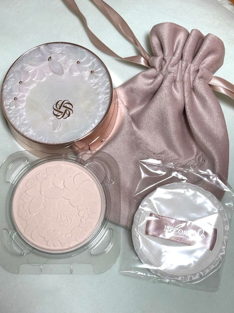 マルセル ワンダース コレクション コスメデコルテ フェイスパウダー ⅩⅣ