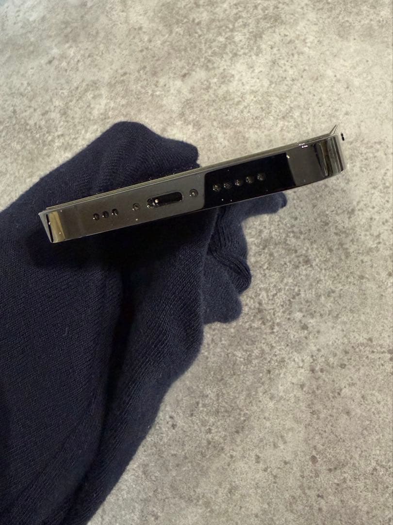 【美品】iPhone 14 Pro 本体　256GB スペースブラック