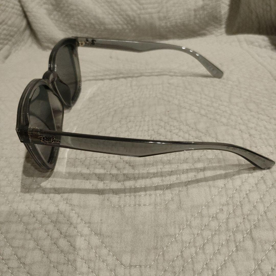 レイバン スクエア ウェリントン　サングラス　rb4392d