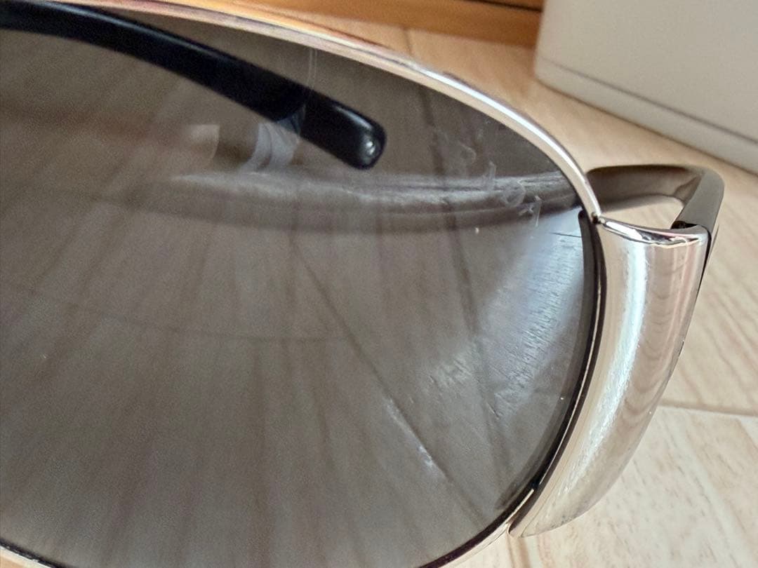 PRADA サングラス HYDE