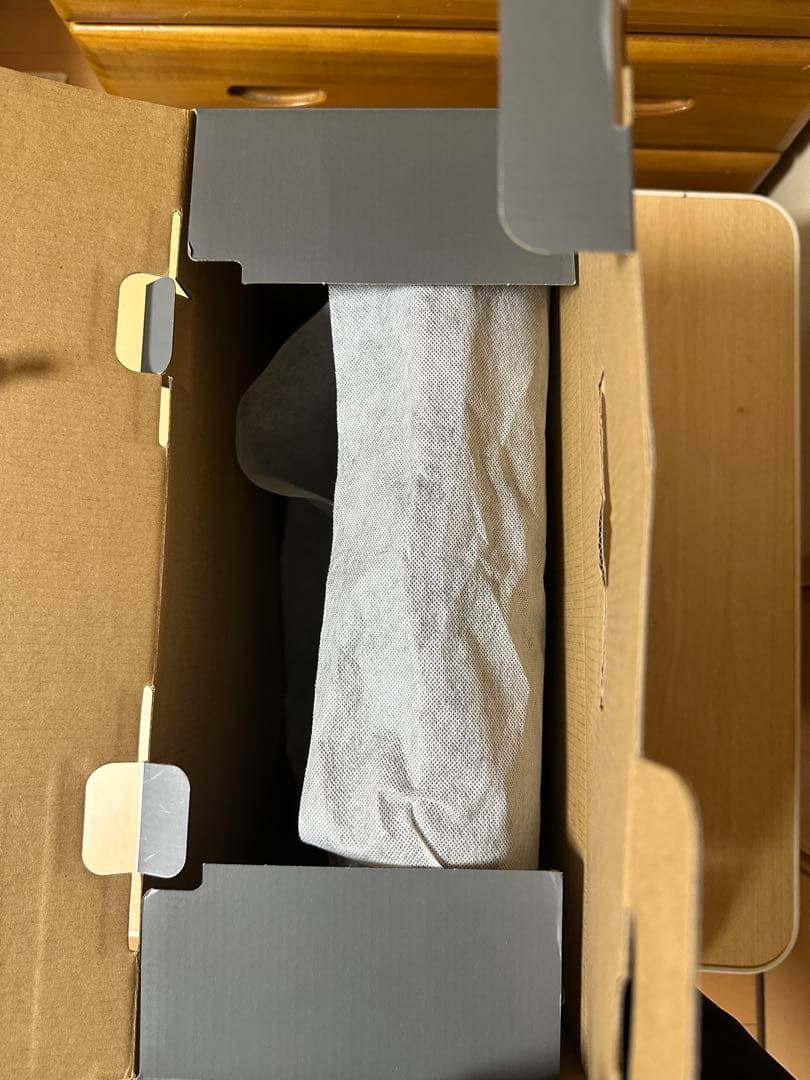 【新品未使用】西川　ニシカワ Keeps 理想の姿勢 クッション　ブラック