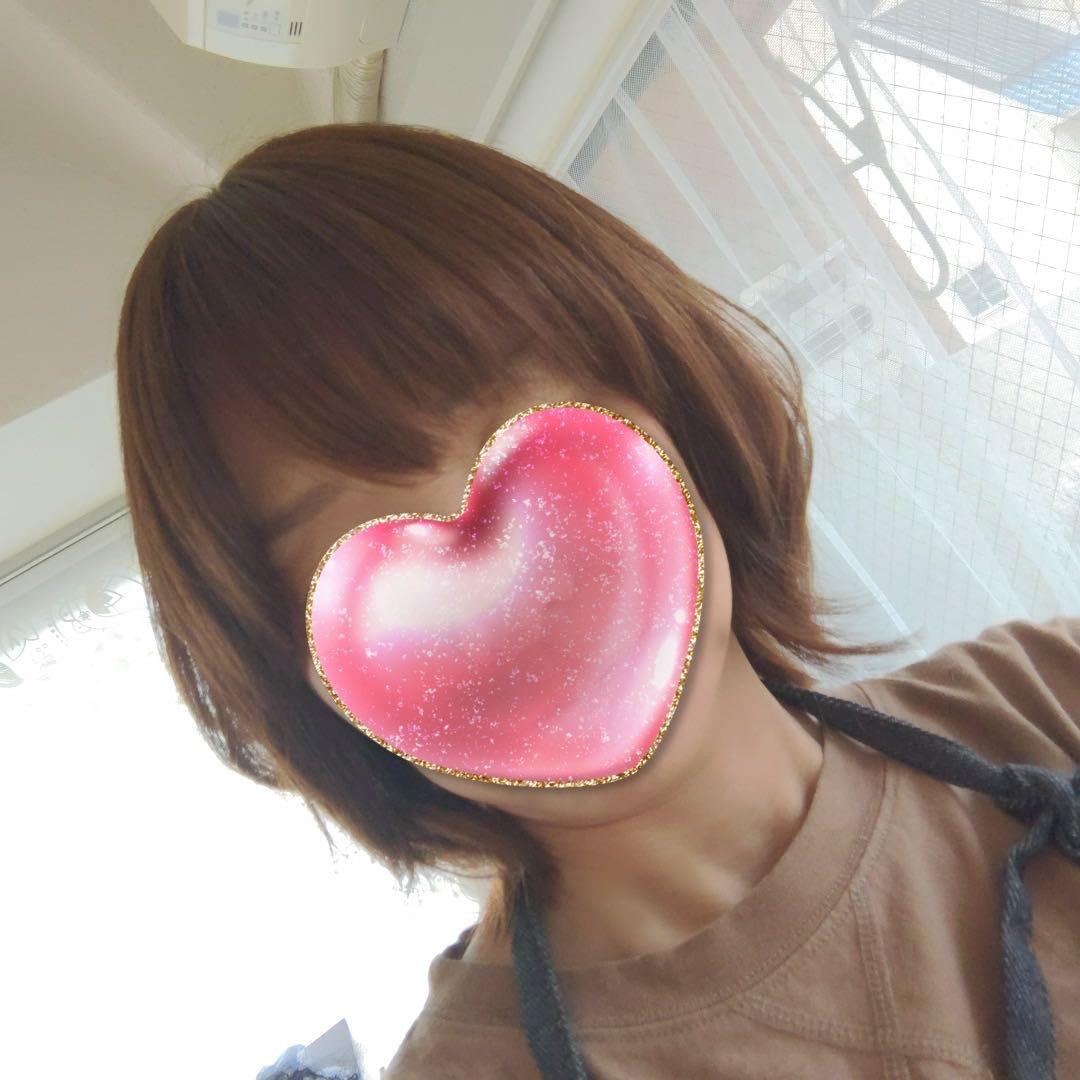 ★サラサラ人毛100%★外ハネレイヤー　ブラウン　後れ毛・うぶ毛カット済み