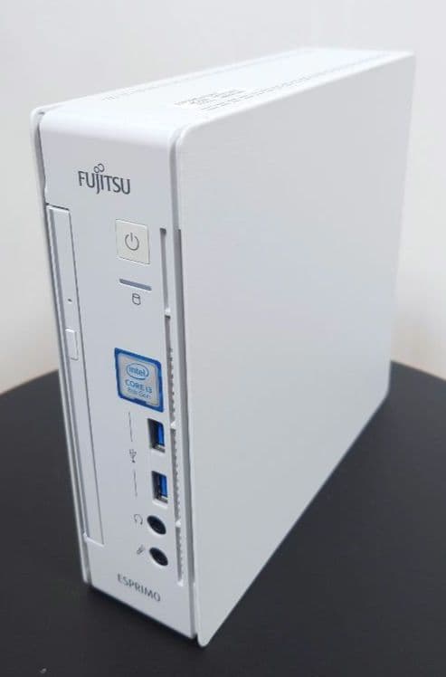 ミニPC ESPRIMO Q558/V ホワイト i3 8100T 8GB