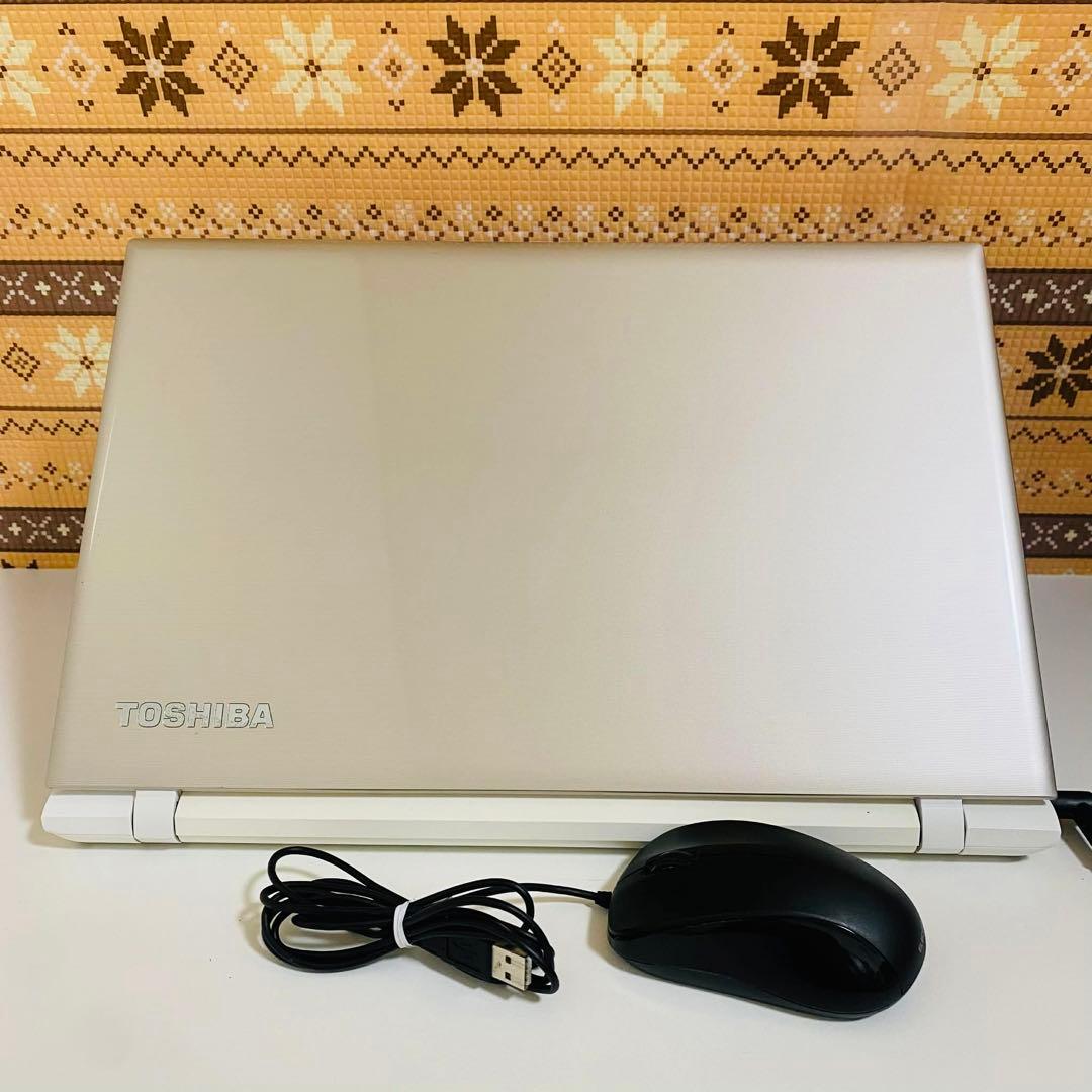 Y70 TOSHIBAノートパソコンSSD高速 WEBカメラ Windows11