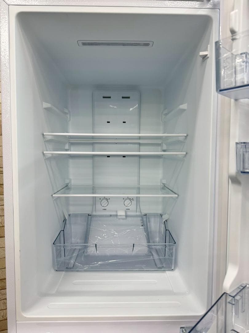 大阪送料無料★3か月保障付き★冷蔵庫★2024年★YRZ-F15MW★IR259