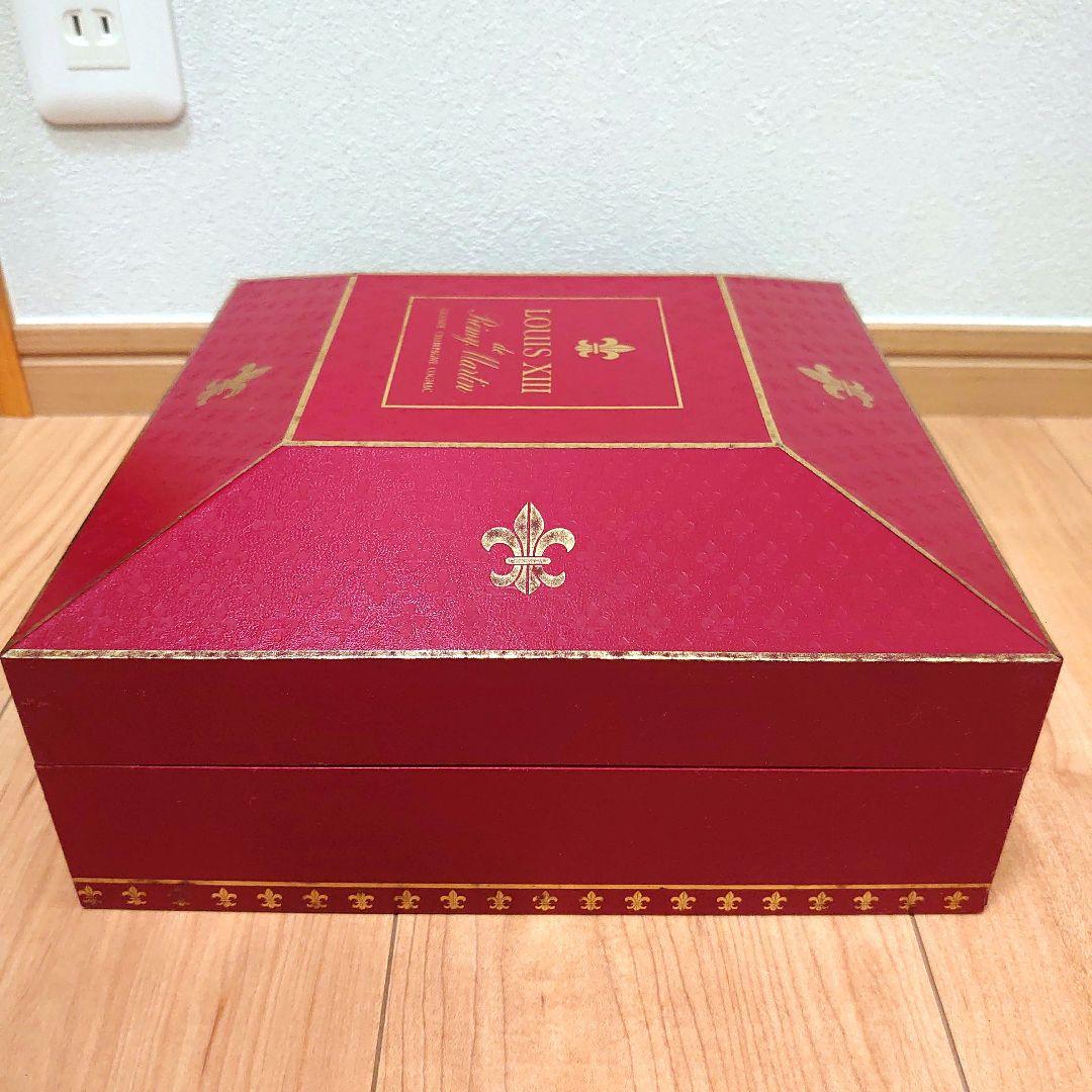 未開封・レミーマルタン ルイ13世 金キャップ　替栓付き ・四角形箱