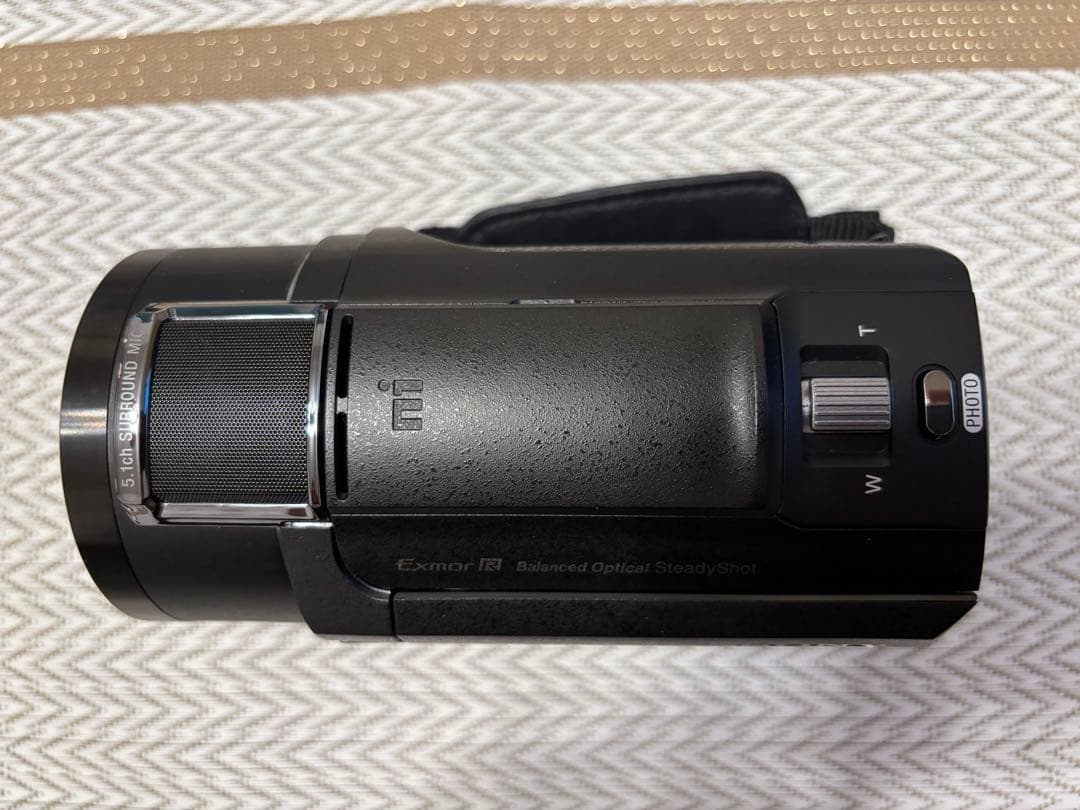 FDR-AX45A（バッテリー2個、広角レンズ付）