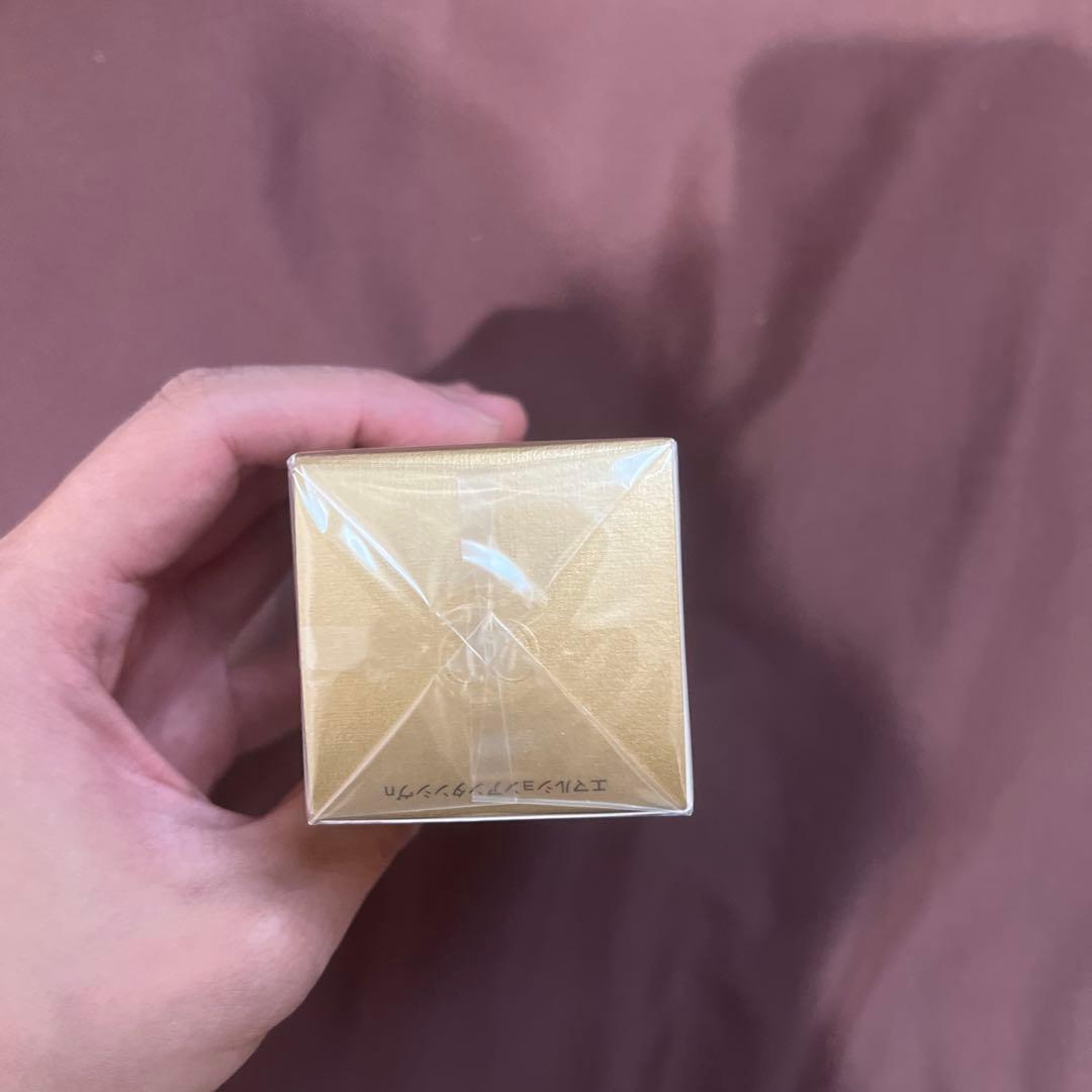 clé de peau クレ・ド・ポー ボーテ エマルションアンタンシヴ