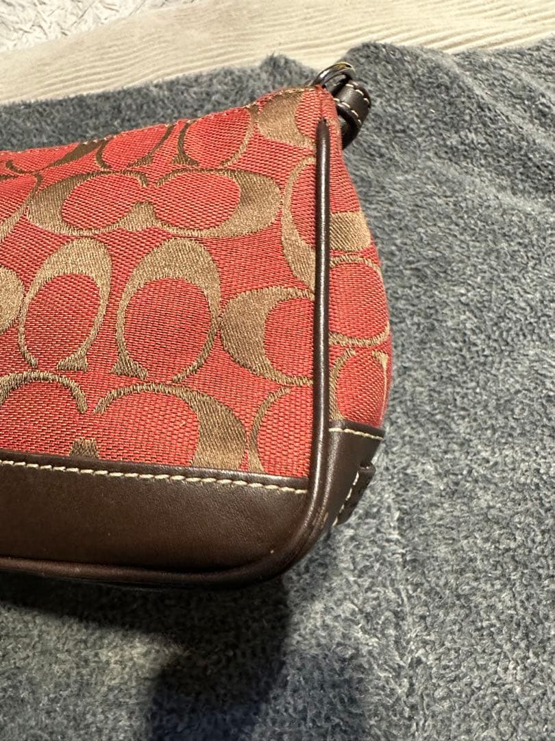 COACHコーチ　アクセサリーポーチ　ハンドバッグ　キャンバス 赤 茶