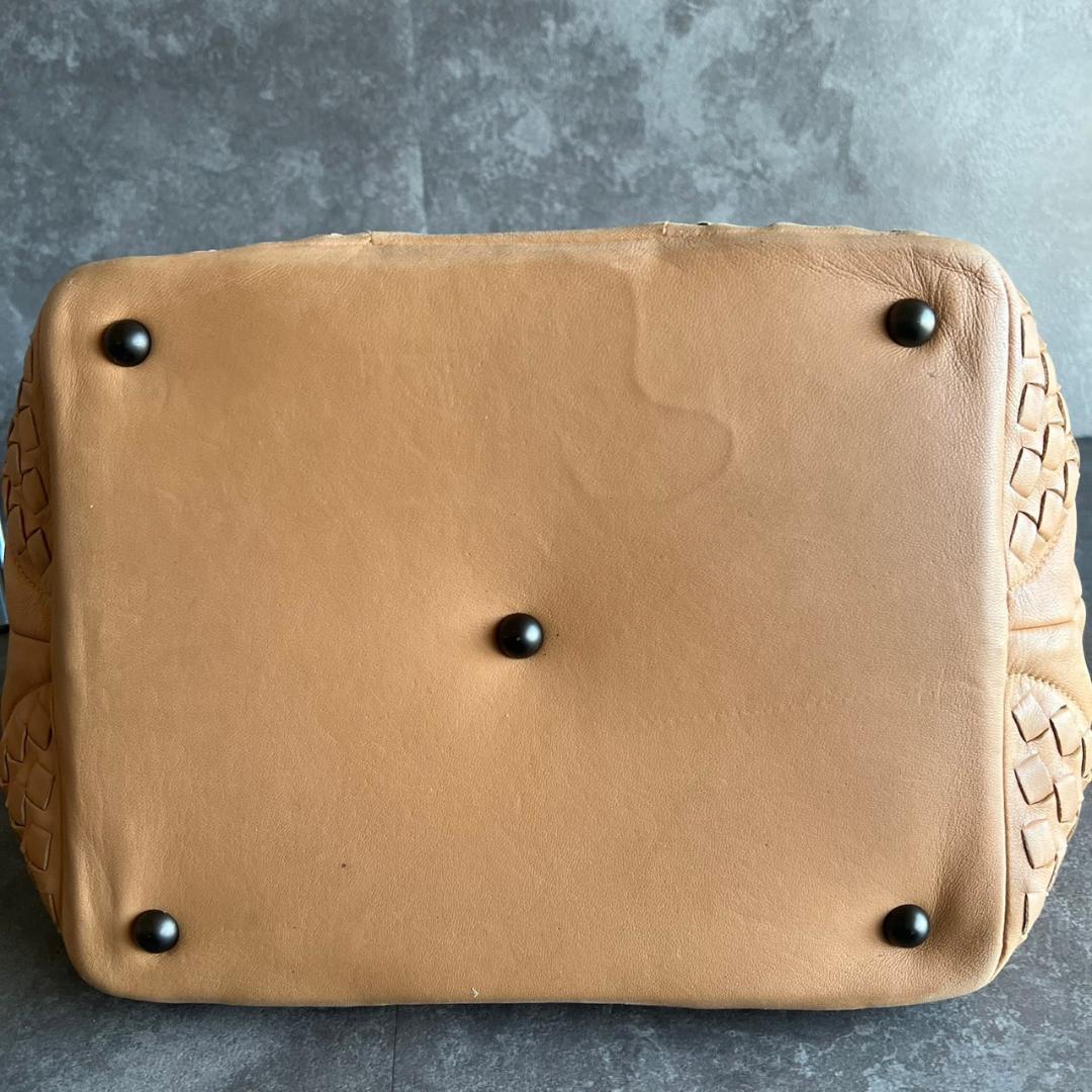 ⭐️BOTTEGA VENETA⭐️ボッテガヴェネタ イントレチャート