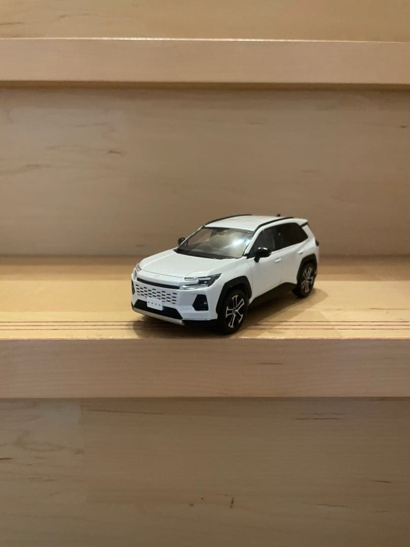 トヨタ新型RAV4カラーサンプル