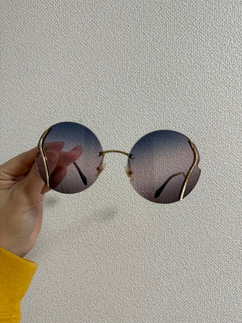 miu miu ピンク ベルベット 収納ケース