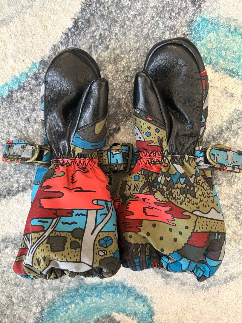 BURTON スキースノーボードウェア 2T 手袋・ゴーグルヘルメット付き