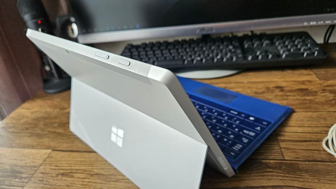 Windowsタブレット本体 Microsoft Surface 3 128GB model1645