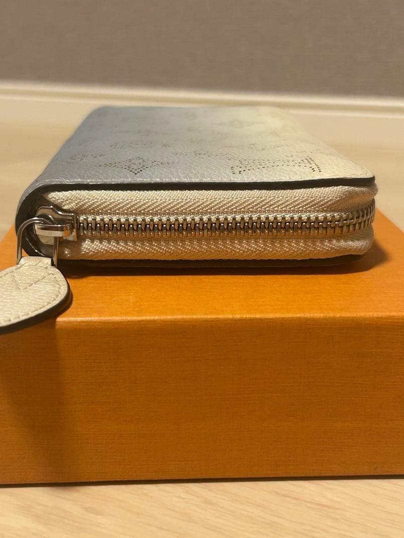 ニ*読様 ルイヴィトン ジッピーウォレット ブルーグラデーション マヒナ