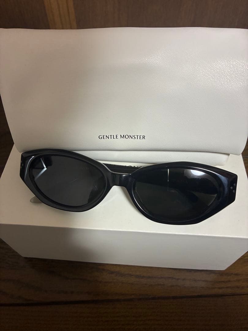 小物 gentle monster DADA