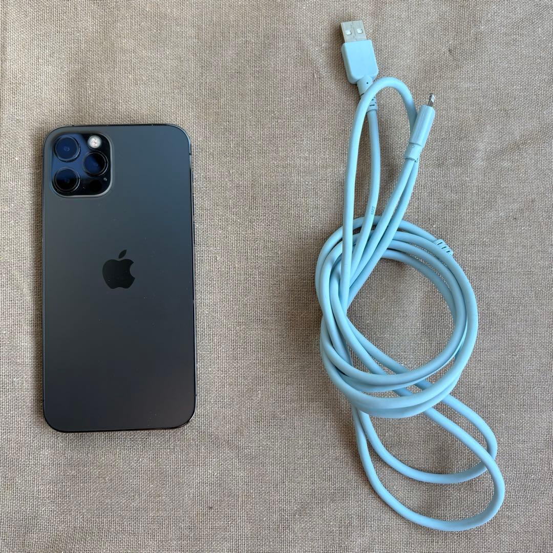 Apple iPhone 12 proブラック 本体 充電ケーブル付き