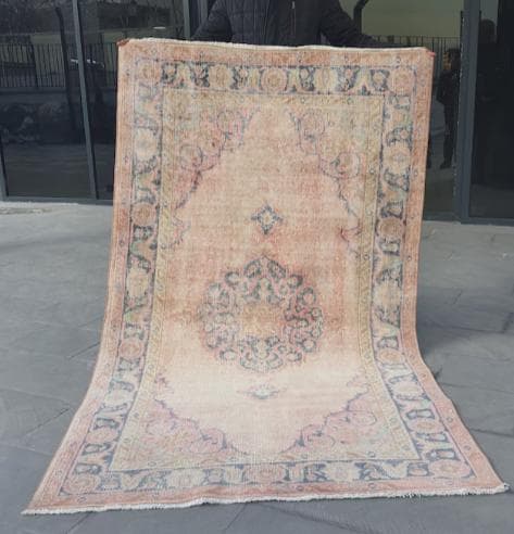 トルコヴィンテージラグ A63 高級 レア ピンク ベージュ ネイビー ミント