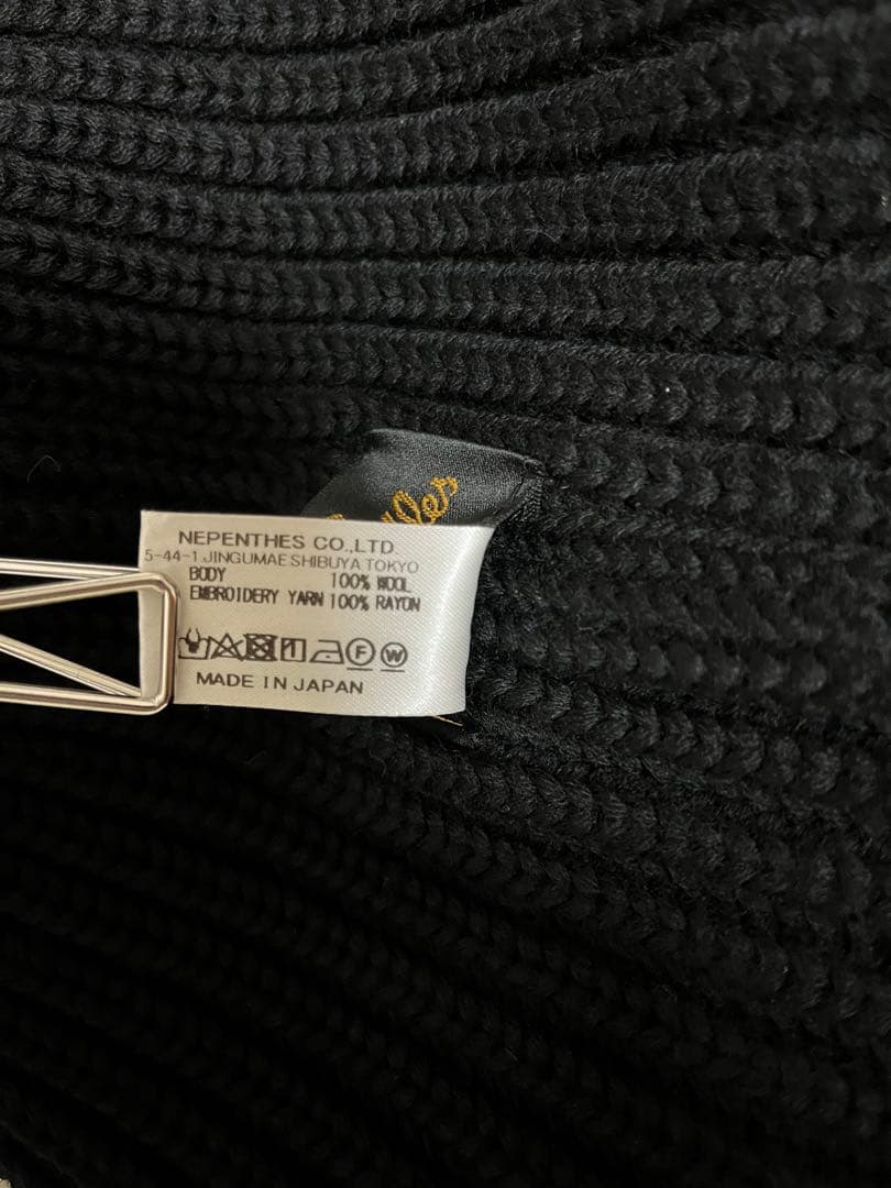 Needles 黒 ニット帽 バタフライ刺繍　帽子　ブラック　編み込み