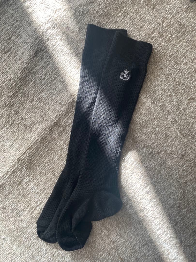 ★しずく★ELLE EN NOIR スーツ　160センチ　ソックス付き