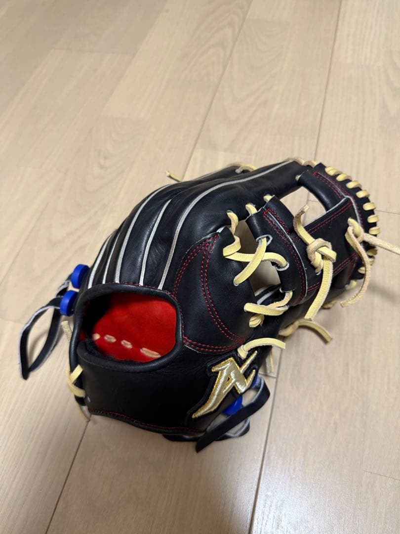 ケイジニキ　ATOMS 軟式グローブ 026型　週末値下げ中