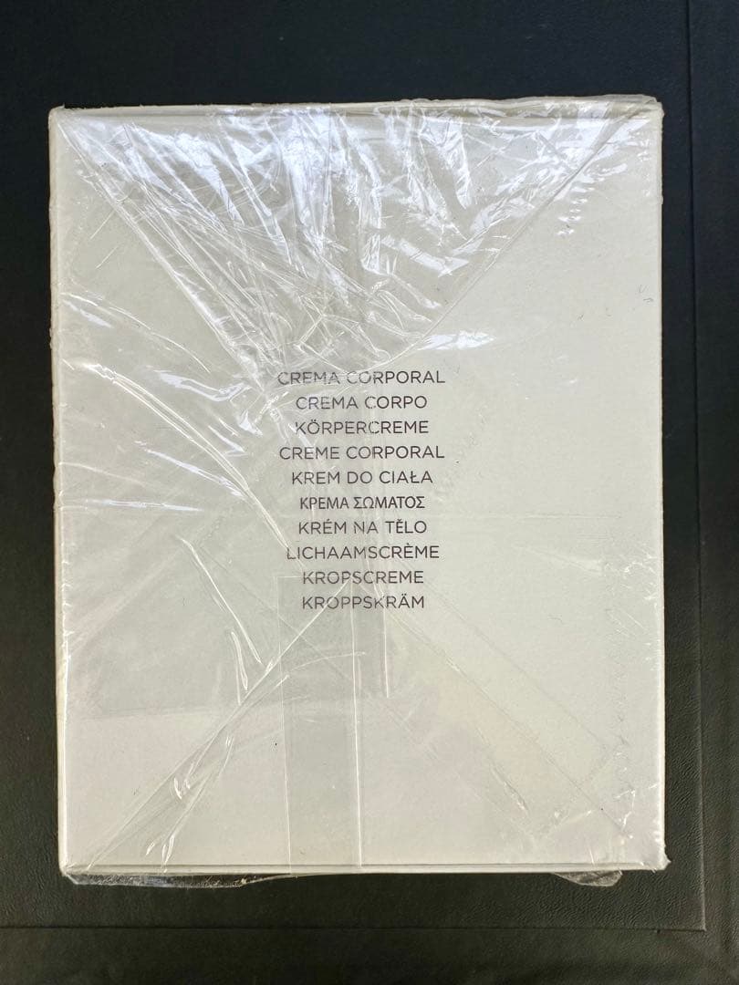 ローラメルシエ　ホイップトボディクリーム　アンバーバニラ