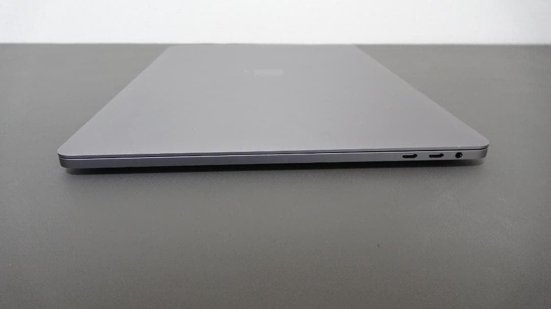 【美品】MacBook Pro15インチ 2017 512GB 16GB i7