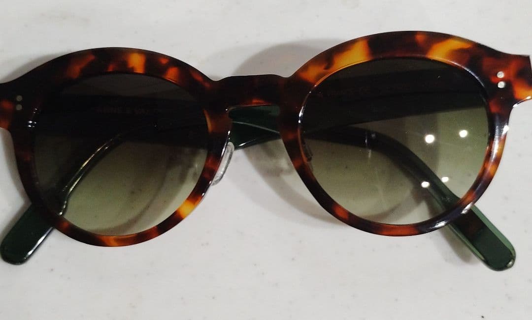 ANNE & VALENTIN SEYRIG 1509 サングラス