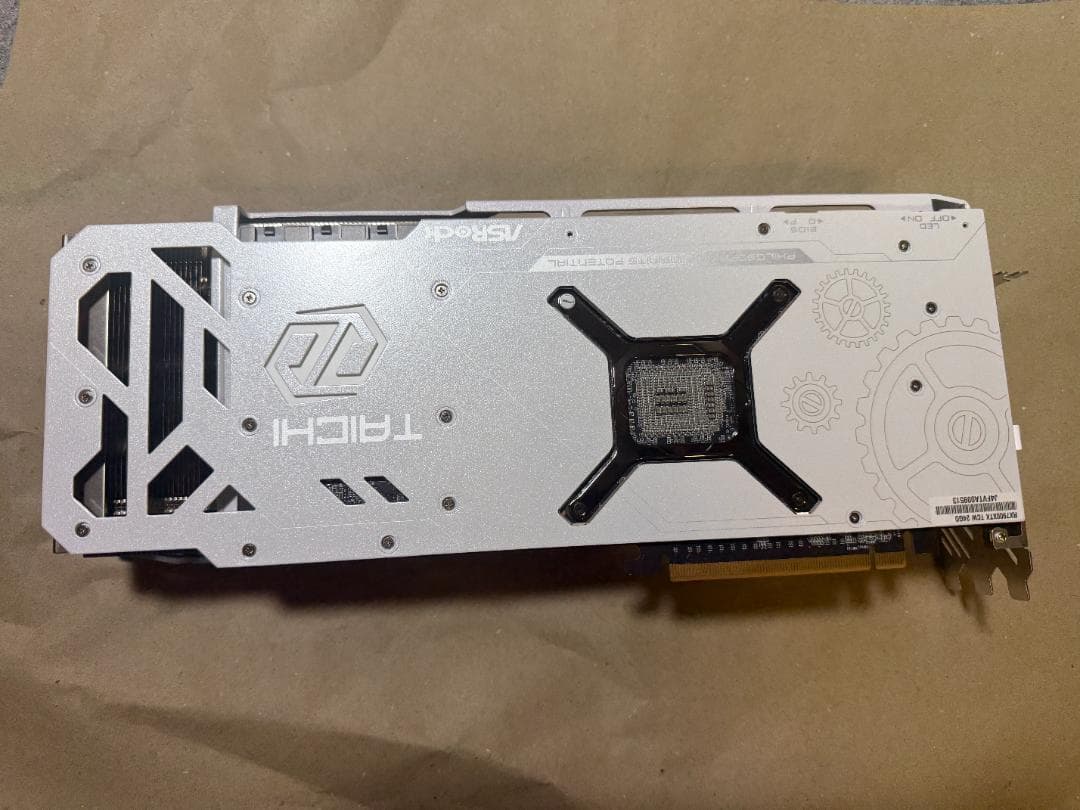 AMD Radeon RX 7900 XTX Taichi 24GB OC 美品