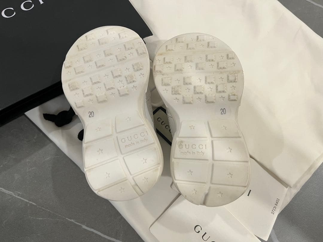 GUCCI ミスティキャット　猫　ベビーシューズ