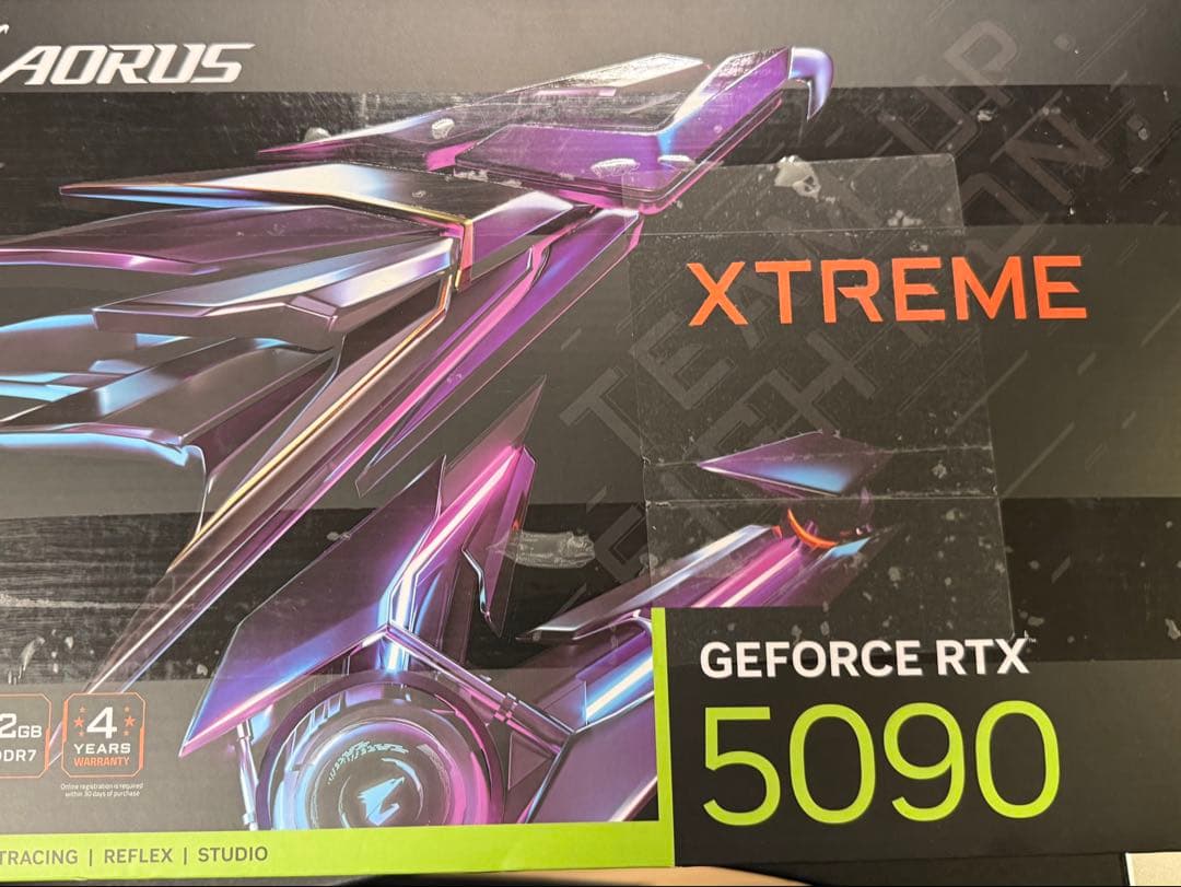 GIGABYTE RTX5090 AORUS XTREME 水冷 新品未使用